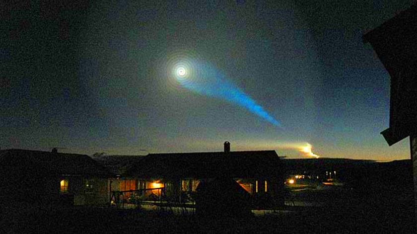 Het lichtfenomeen in de hemel boven Noorwegen